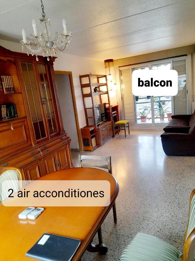 Gran Apartamento Cerca Del Aeropuerto Lejlighed El Prat de Llobregat Eksteriør billede